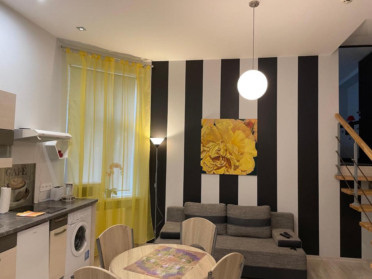 Modern-style flat 2 Lejlighed Riga Eksteriør billede