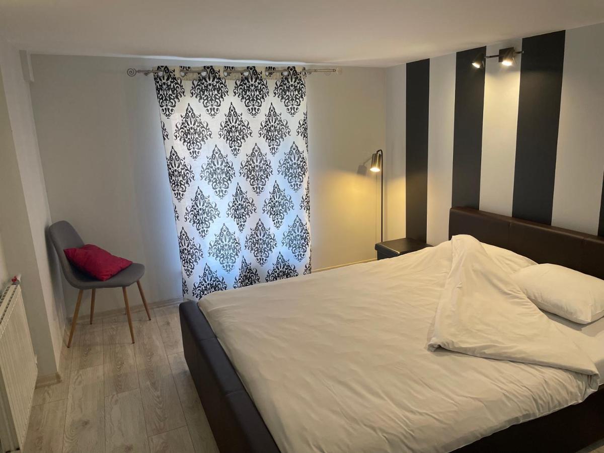 Modern-style flat 2 Lejlighed Riga Eksteriør billede